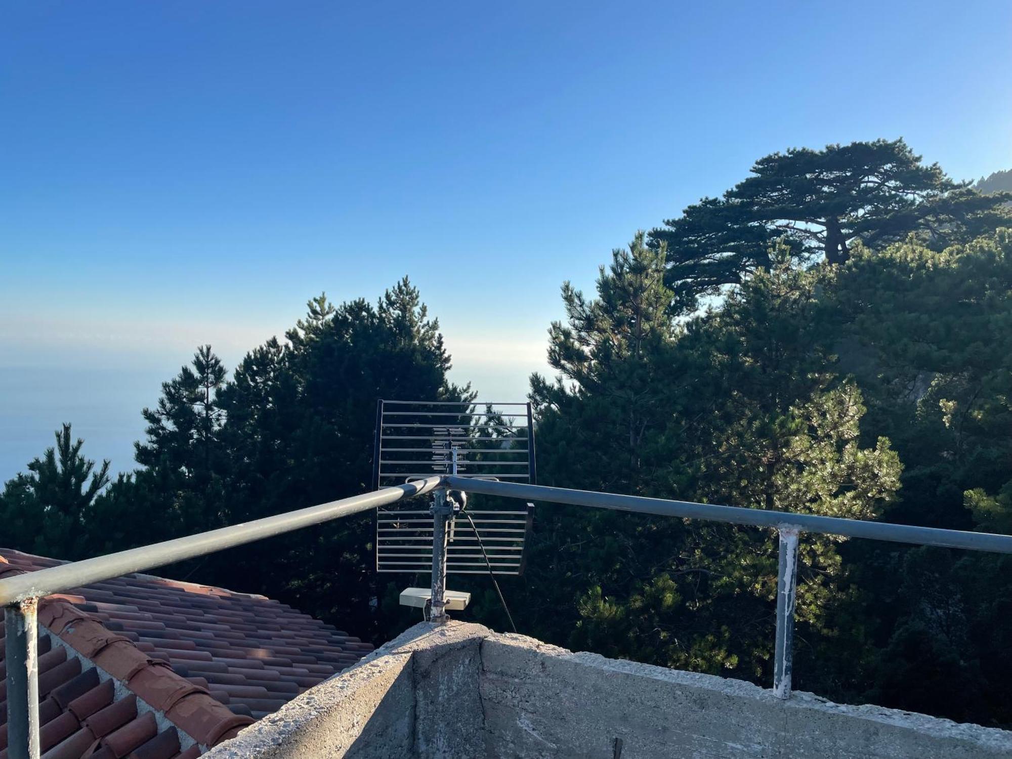 Eagle'S Nest Palase Exterior foto