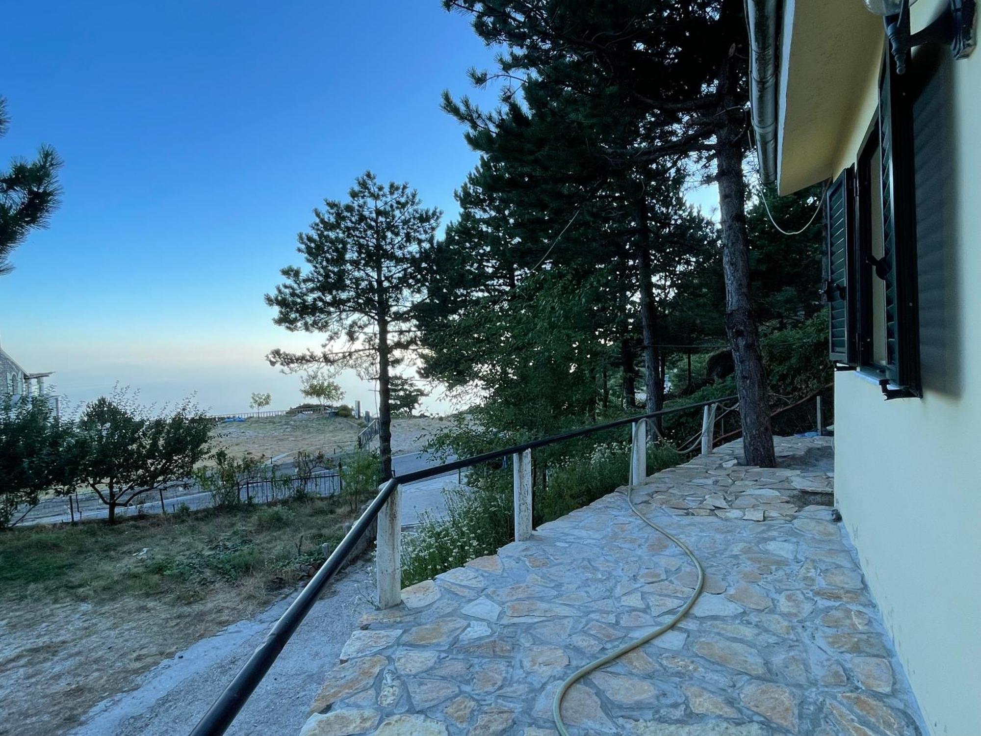 Eagle'S Nest Palase Exterior foto